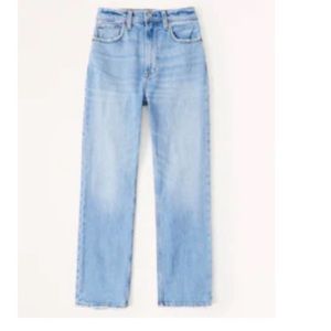 Ultra High Rise Ankle Straight Jean in Light Wash